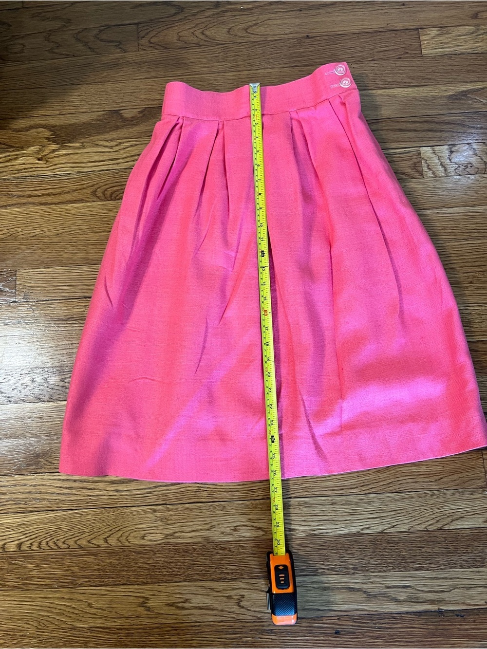 High-Waist Pleated Midi Skirt in Vibrant Pink - Picture 9 of 9